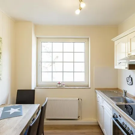 Marbijes Appartementhaus 펜션 쿡스하펜