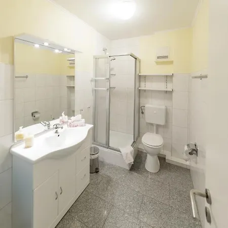 Marbijes Appartementhaus * קושהאבן